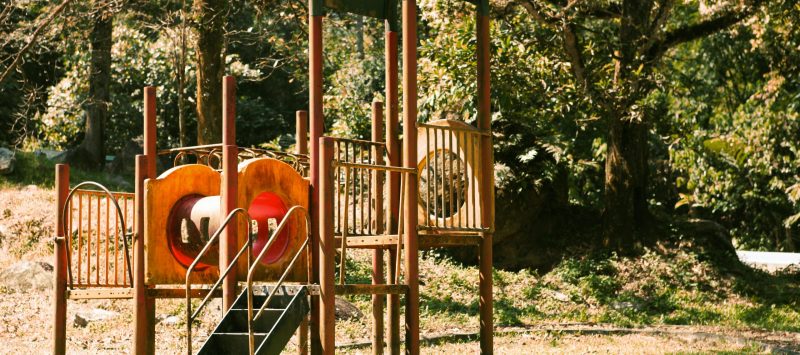 ¿Cómo identificar un parque infantil inseguro?