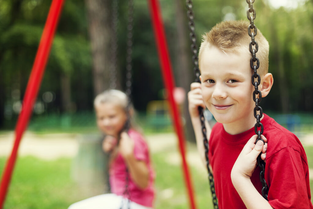 ¿Cómo ayudan los Parques Infantiles a combatir la obesidad en los niños?