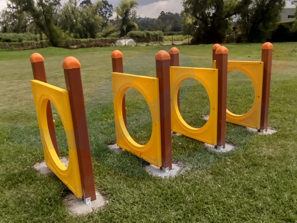 Circuito de Saltos X4 KDP 03 4 pet park madera plastica