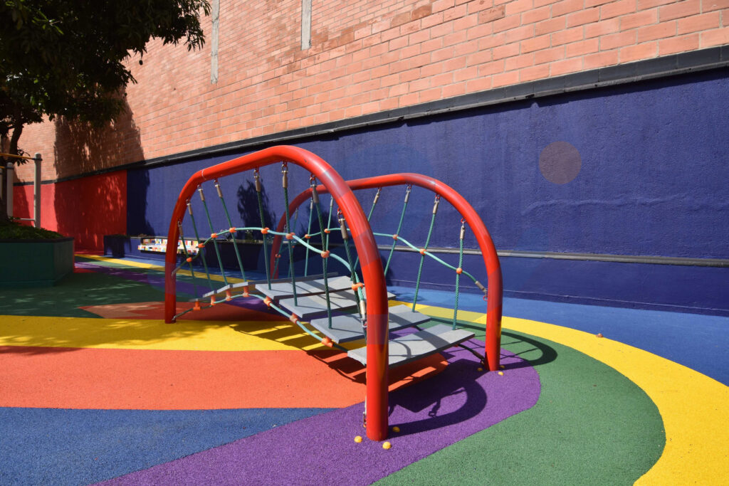 MODULOS 23 PLAY ESTRUCTURAS INFANTILES COLEGIO NINOS